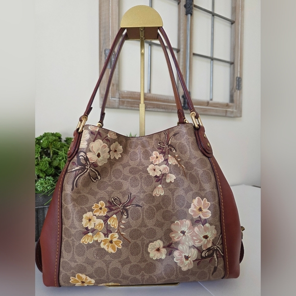 Coach Edie 31 Prairie Floral Signature Canvas/Leather Trim - Picture 8 of 16